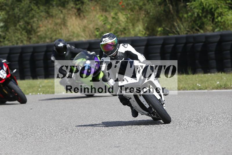 /Archiv-2025/22 06.06.2025 DISCOVER the BIKE ADR/Race 3 rot/77